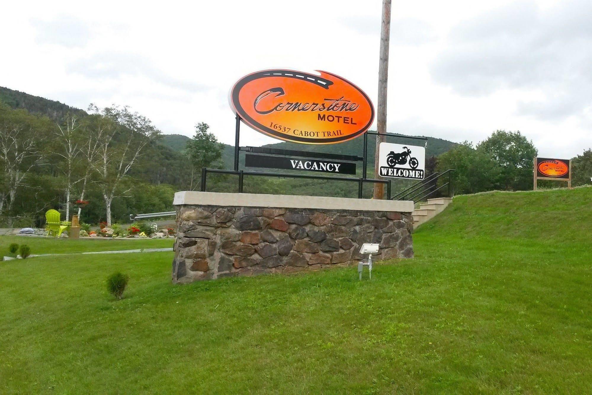Cornerstone Motel Cheticamp Exterior photo
